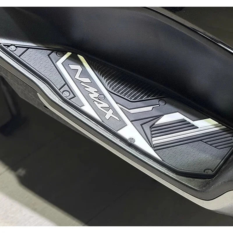 NMAX 155 Motorcycle Steps Footrests Foot Pads Pedals Anti Slip Footpads Plate Accessories Fit For YAMAHA NMAX155 NMAX-155 2025